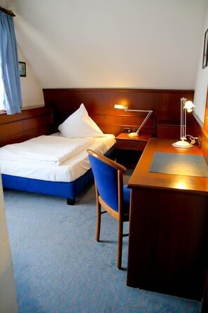 Een bureau, gratis wifi