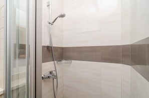 Haartrockner, Handtücher