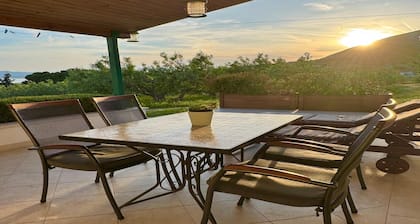 Holiday Home Oliva - Maison de vacances avec terrasse et vue mer