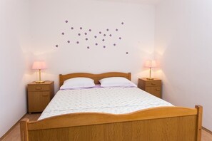 1 soverom, internettilgang og sengetøy