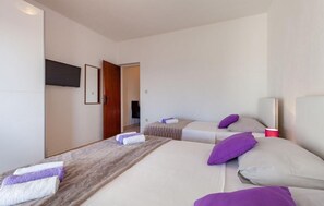 1 室のベッドルーム、WiFi、ベッドシーツ