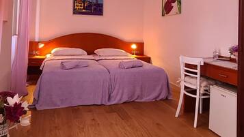 1 dormitorio, Internet, ropa de cama