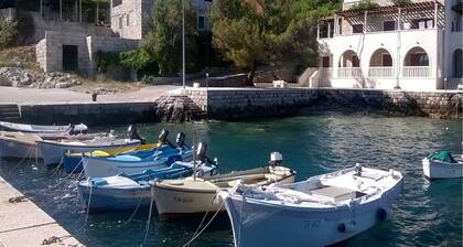 Apartments Cumbelic - One Bedroom Apartment with Balcony and Sea View A1