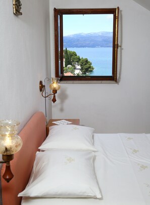 2 bedrooms, iron/ironing board, WiFi, bed sheets - Apartments Boro - Two Bedroom Apartment with Sea View (A2) (Splitska)