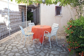 Outdoor dining - Apartments Stella - One Bedroom Apartment with Terrace A1 (Dubrovnik)