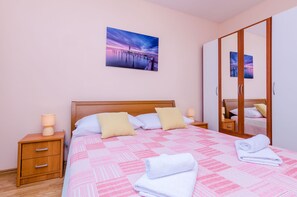 1 chambre, Wi-Fi, draps fournis