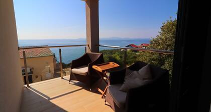 Villa Lavanda Korčula - Villa de cinco dormitorios con piscina y vistas al mar