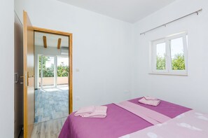 1 chambre, accès Internet, draps fournis