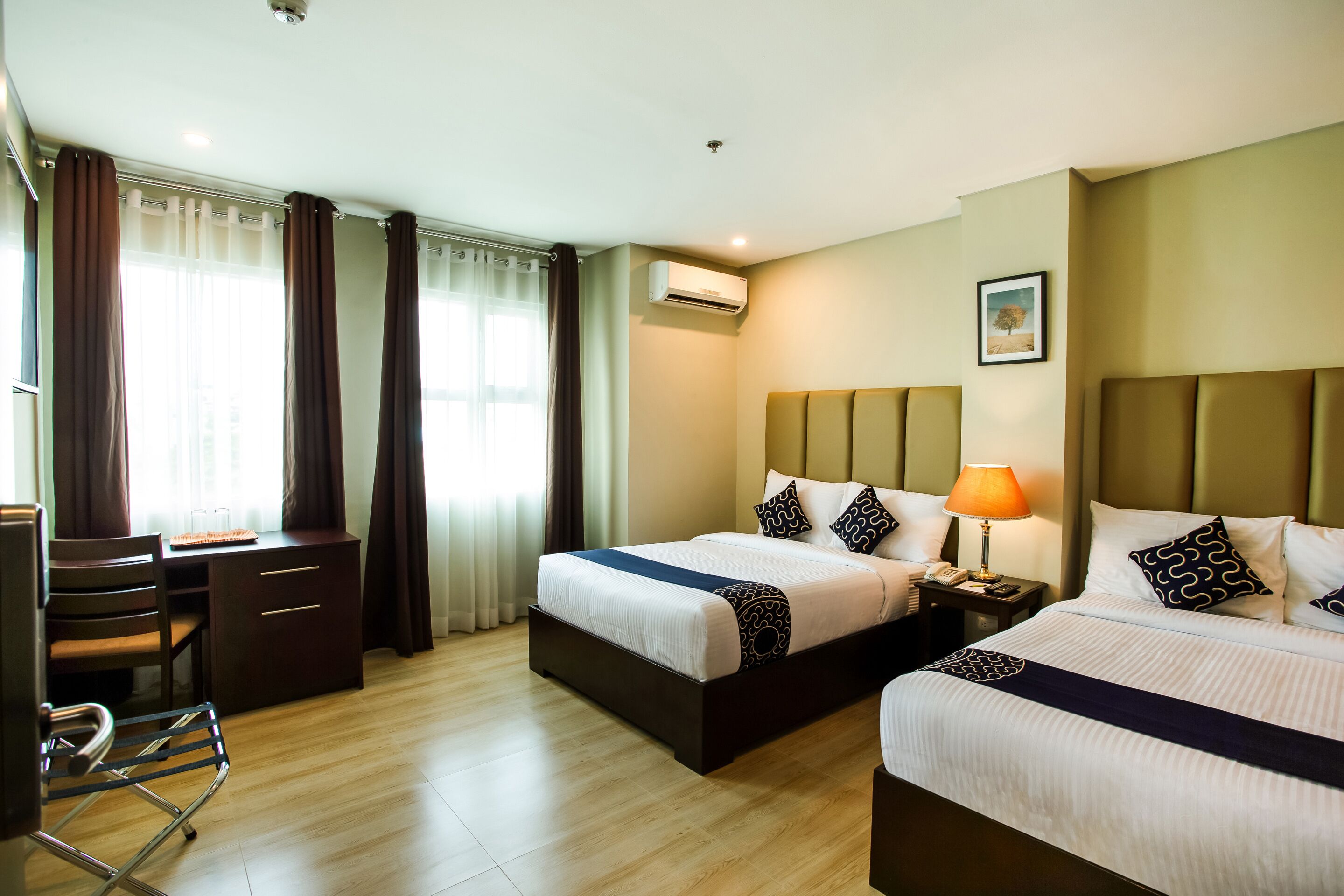 Superior Room | Desk, free WiFi, bed sheets