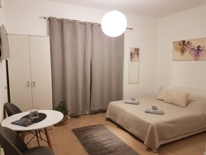 Ferro/asse da stiro, Wi-Fi, lenzuola