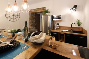 Deluxe Apartment, 1 Bedroom (Sail 1) | Private kitchen | Full-sized fridge, microwave, stovetop, cookware/dishes/utensils - Luxury Apartments Sail (Rijeka)