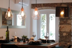 In-room dining - Luxury Apartments Sail (Rijeka)