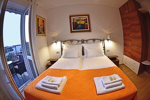 Iron/ironing board, WiFi, bed sheets - Nika Family Apartments - Superior Studio Apartment with Balcony and Sea View (A3) (Dubrovnik)