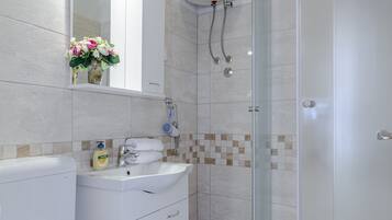 Hair dryer, towels