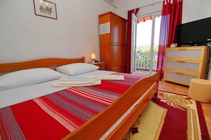 1 camera, Wi-Fi, lenzuola
