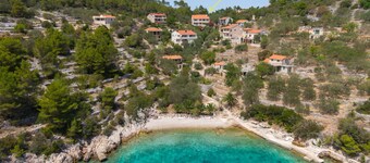 Holiday Home Diana - Comfort Two Bedroom Apartment with Terrace and Sea View