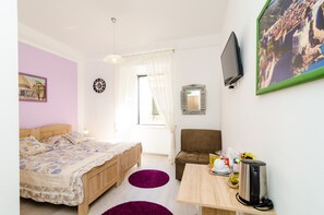 1 habitación, wifi y ropa de cama 