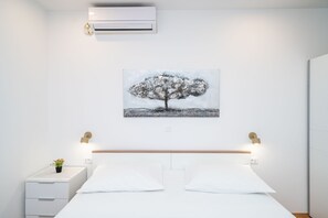 1 室のベッドルーム、インターネット、ベッドシーツ