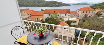 Apartments Nodilo - Appartamento Standard con 1 Camera da Letto, Balcone e Vista Mare (Apt 2)