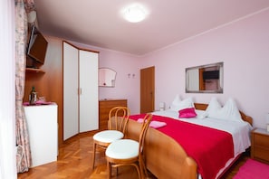 1 habitación, internet gratis y ropa de cama 