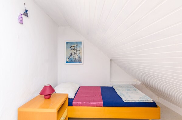 1 dormitorio, wifi, ropa de cama