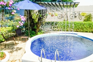 Piscine extérieure