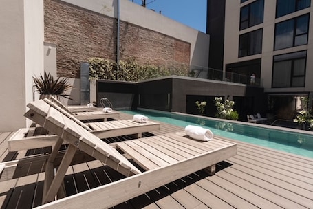 Sundeck
