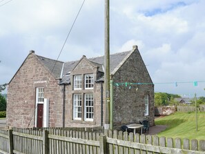 Exterior - 3 bedroom accommodation in Arbuthnott, near Stonehaven (Arbuthnott, near Stonehaven)