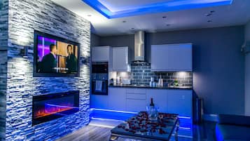 Apartamento Royal, bañera de hidromasaje (The Royal Spa Suite) | Salón