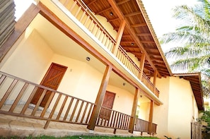 Ngoại thất