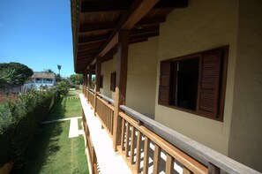 Balcony - Pousada Nusa Dua Maresias (São Sebastião)