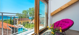Villa Mia -Three-Bedroom Villa with Swimming Pool