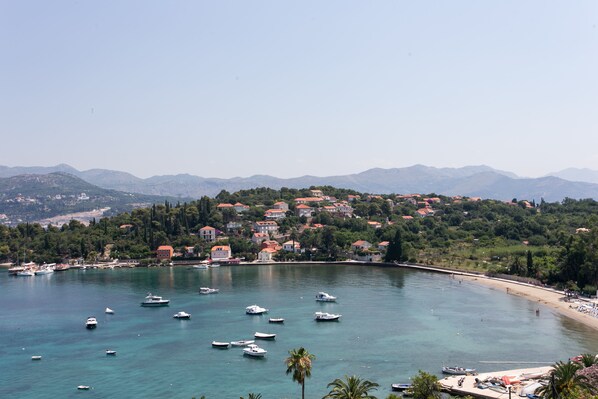 Uklassifisert bilde, 1 av 19, knapp