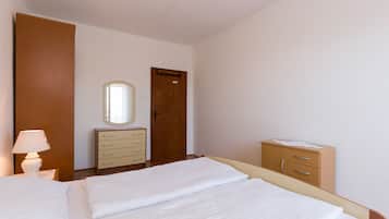 1 habitación, internet y ropa de cama