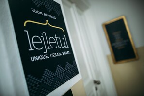 Unclassified image, 4 of 9, button