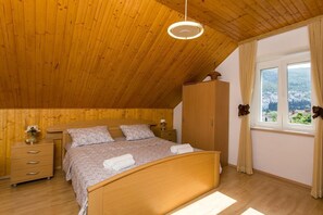 2 Schlafzimmer, Bügeleisen/Bügelbrett, kostenloses WLAN, Bettwäsche