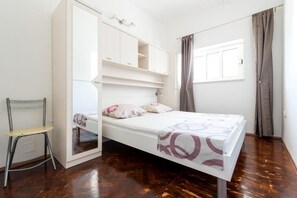 2 Schlafzimmer, Bügeleisen/Bügelbrett, WLAN, Bettwäsche