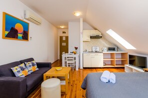 Strykejern/-brett, wi-fi og sengetøy