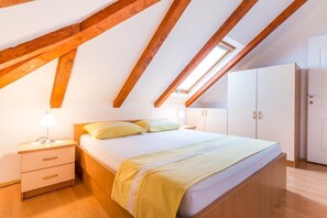 2 Schlafzimmer, Bügeleisen/Bügelbrett, WLAN, Bettwäsche