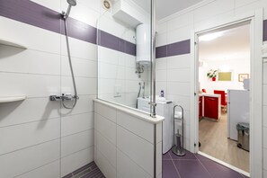 Hair dryer, towels