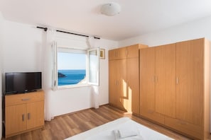 4 chambres, fer et planche Ă repasser, Wi-Fi gratuit, draps fournis