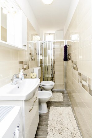 Haartrockner, Handtücher