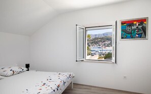 2 bedrooms, iron/ironing board, WiFi, bed sheets - Two-Bedroom Apartment (4 Adults)#4 (Dubrovnik)