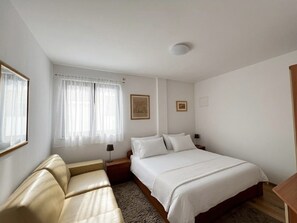 2 habitaciones, internet y ropa de cama 