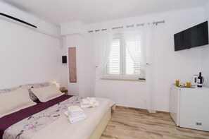 1 chambre, Wi-Fi gratuit, draps fournis