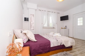 1 Schlafzimmer, kostenloses WLAN, Bettwäsche
