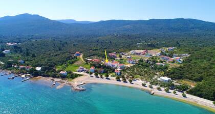 Apartments Lemeš - Apartment mit 2 Schlafzimmern, Balkon und Meerblick Ap1