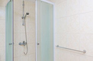 Hair dryer, towels - Apartments Princ Hrvoje - Studio (Dubrovnik)