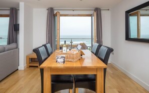 코티지 | 다이닝