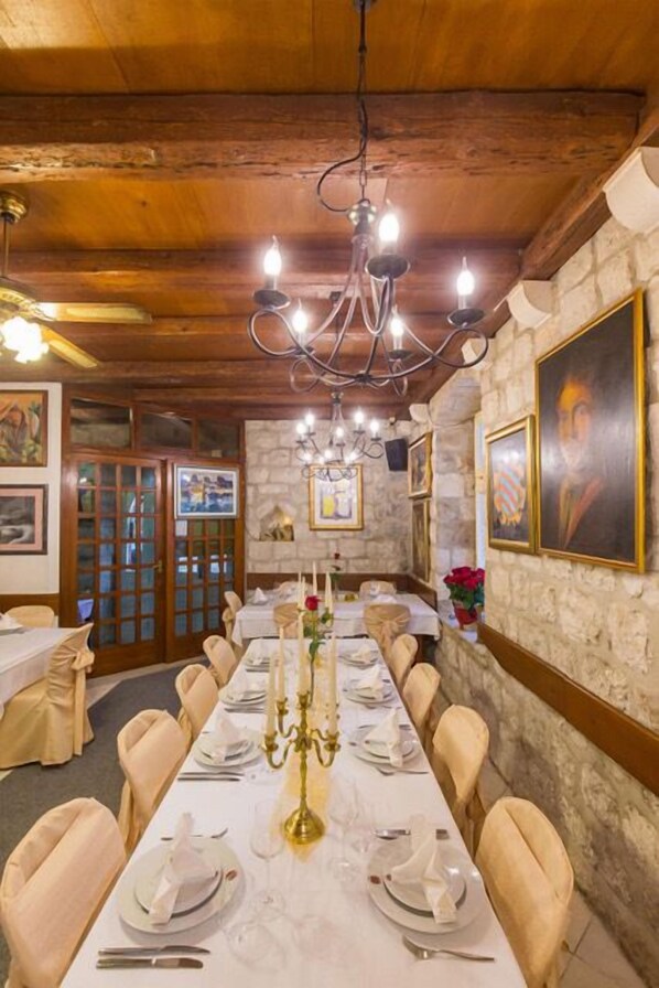 Servei de restauració